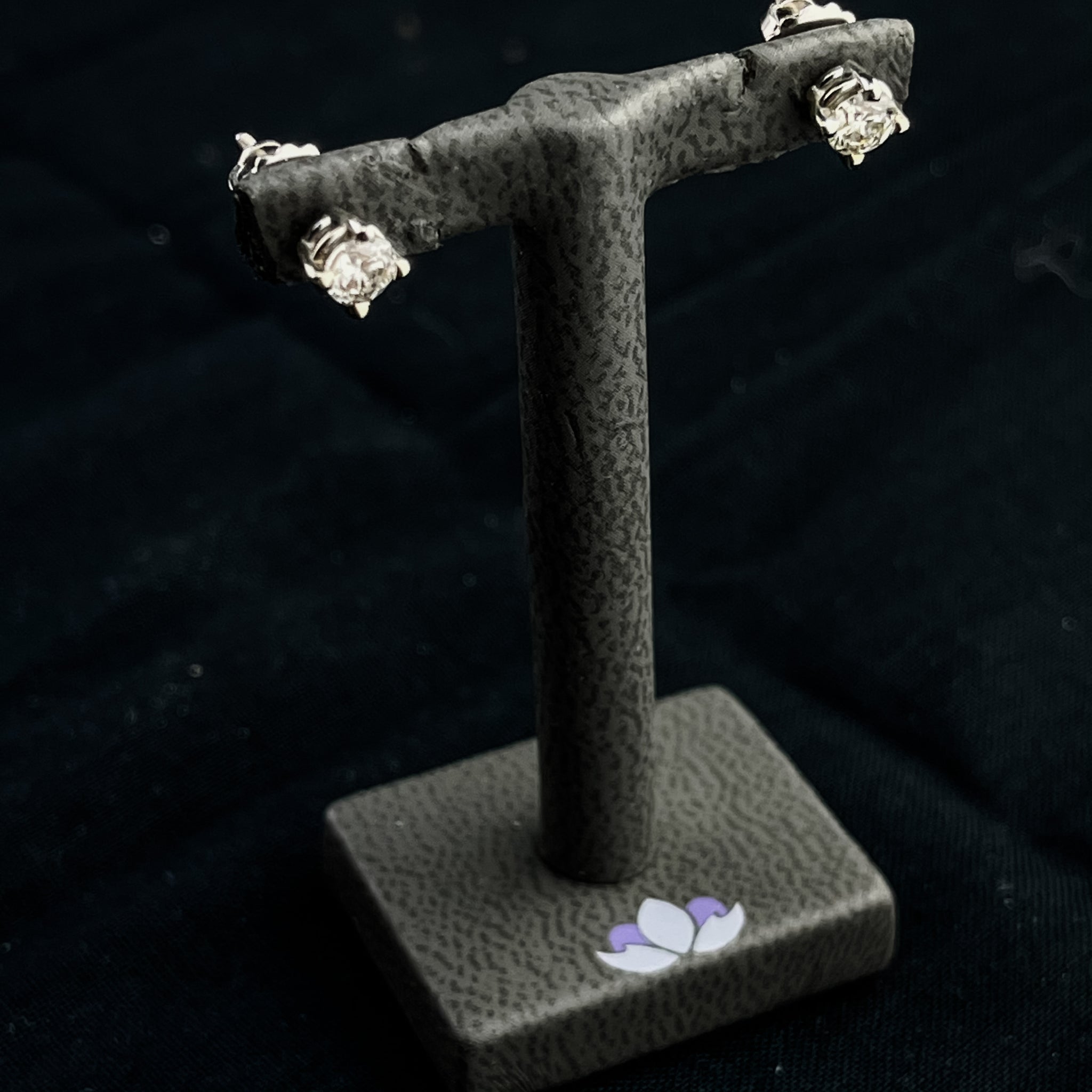 Zinnia Canadian Diamond Stud Earrings